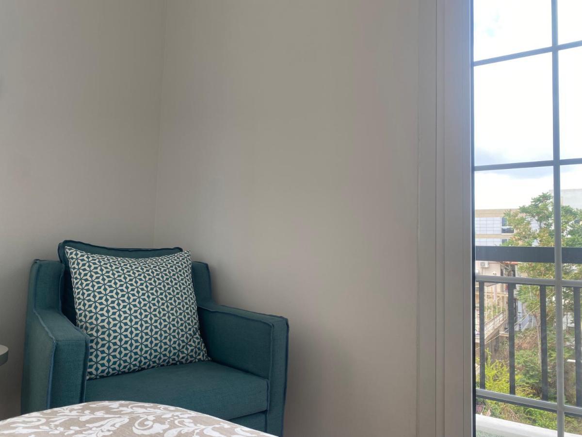 Faliro Comfort Apartment 10 Mins Walking To The Beach アテネ エクステリア 写真