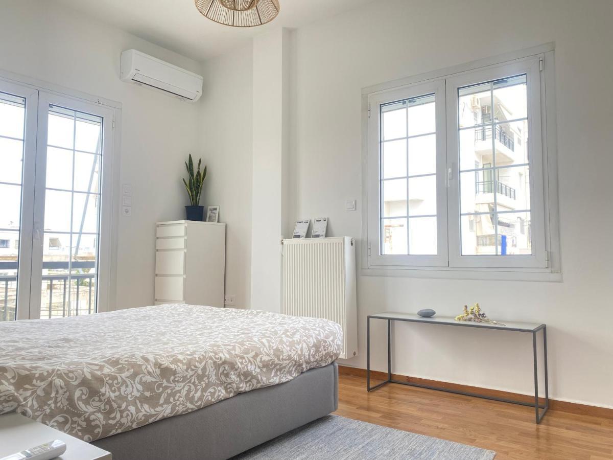 Faliro Comfort Apartment 10 Mins Walking To The Beach アテネ エクステリア 写真
