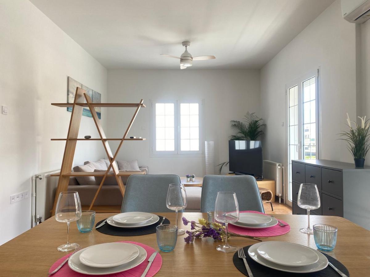 Faliro Comfort Apartment 10 Mins Walking To The Beach アテネ エクステリア 写真