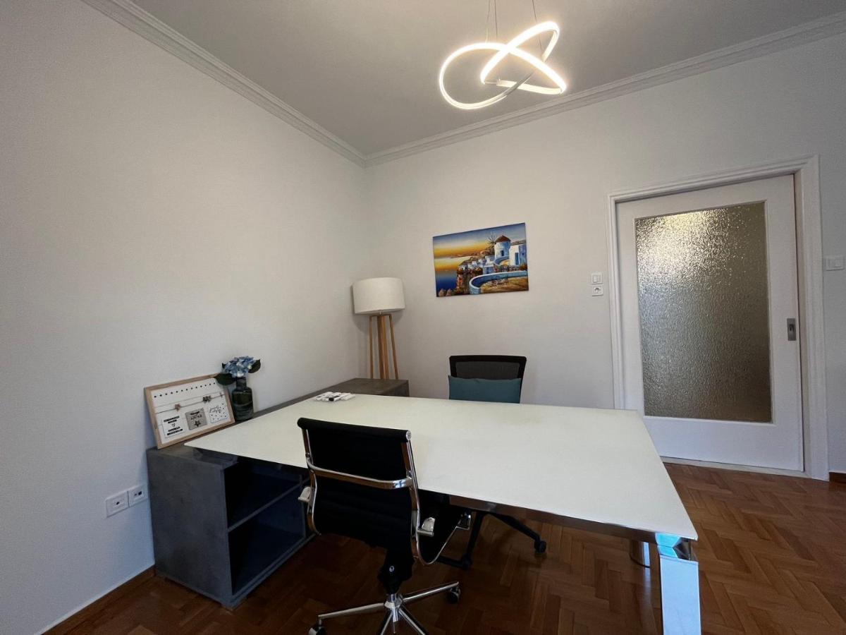 Faliro Comfort Apartment 10 Mins Walking To The Beach アテネ エクステリア 写真